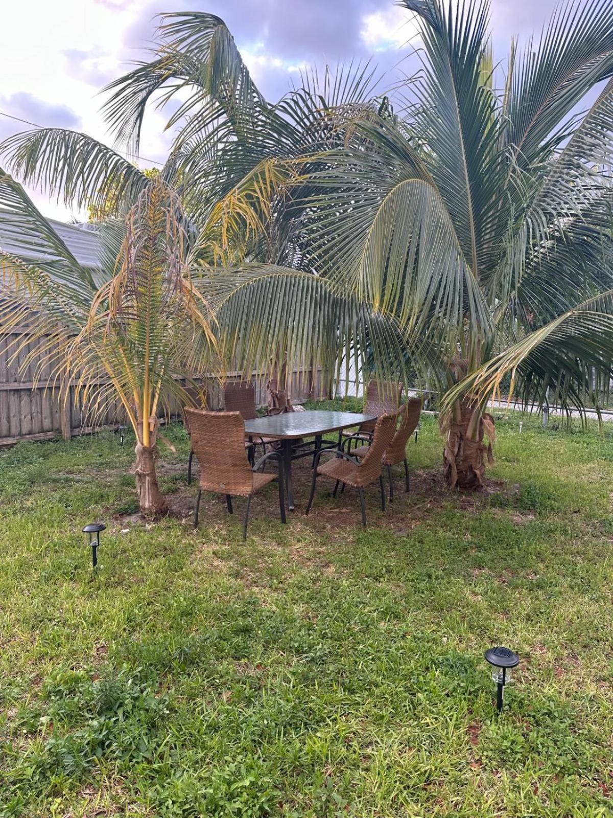 104 Mixed Shared Rooms Central, Friendly, Affordable Μαϊάμι Εξωτερικό φωτογραφία